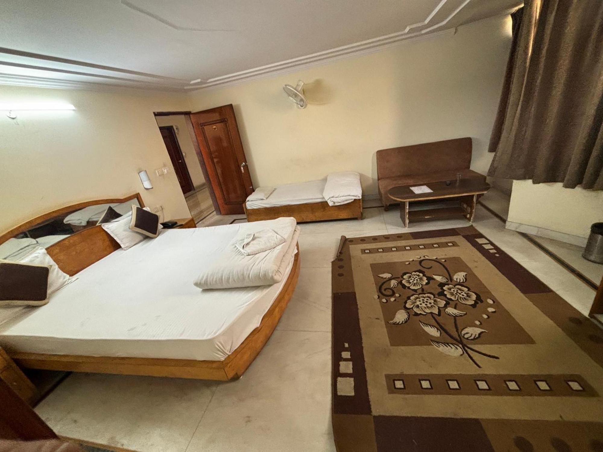 Hotel Siddhi Vinayak Station Road Jaipur Buitenkant foto