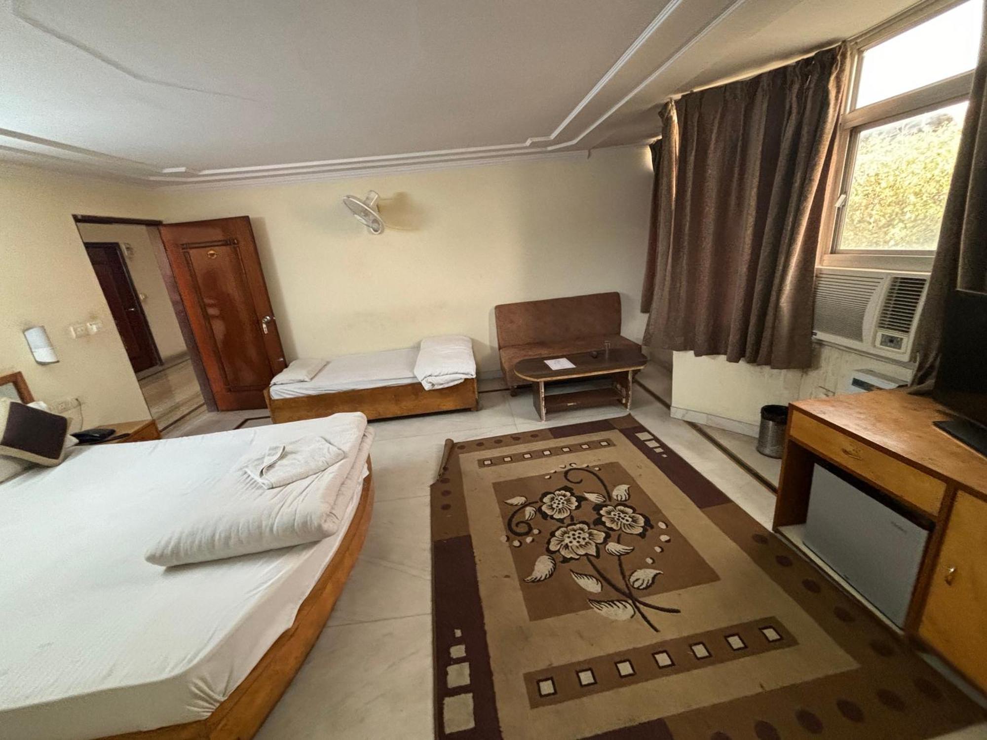 Hotel Siddhi Vinayak Station Road Jaipur Buitenkant foto
